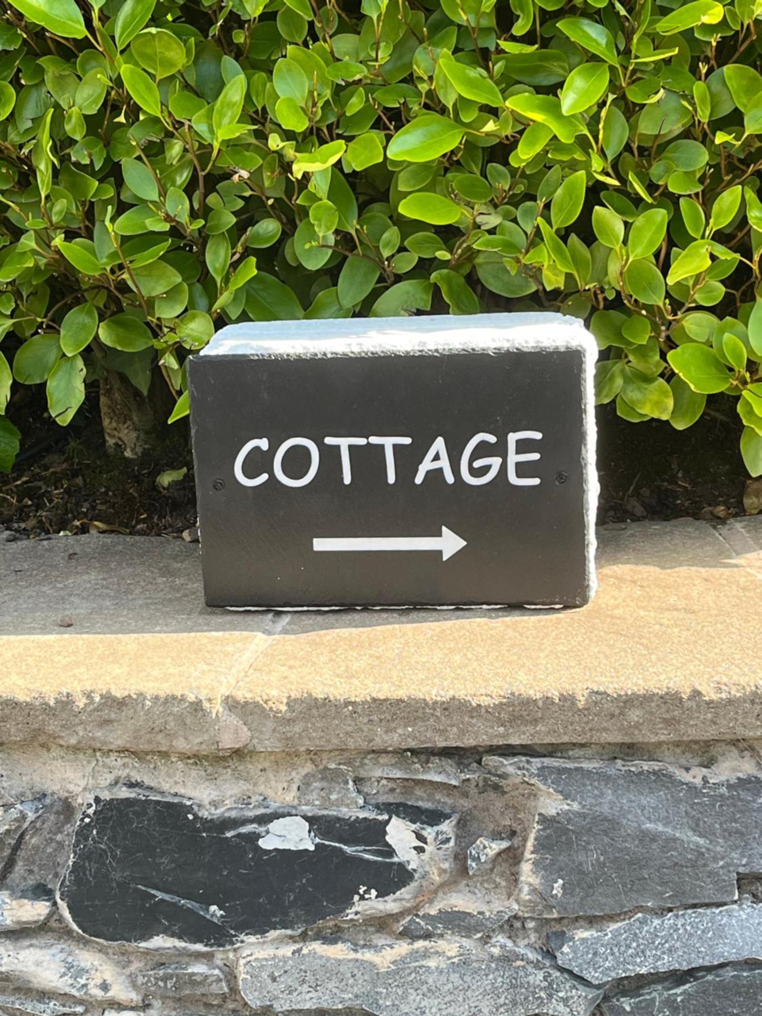 The Cottage At Ashbrook - Charming Country Cottage Near בלפסט מראה חיצוני תמונה
